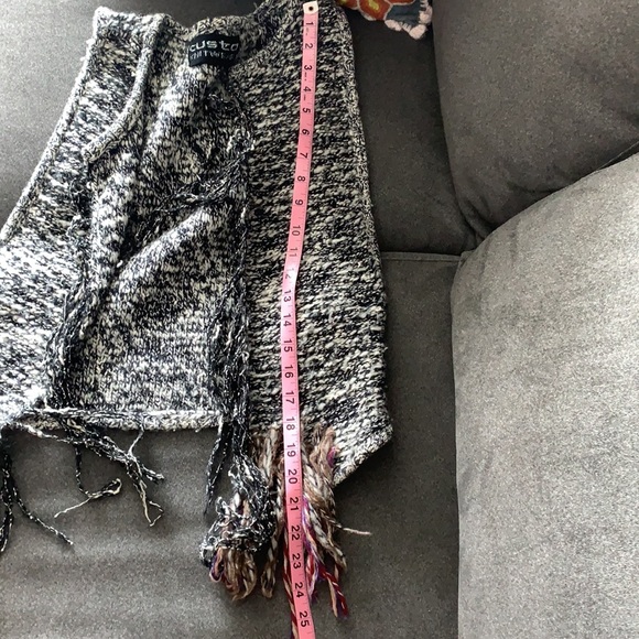 Custo Knitwear wool fringe open front vest - Picture 8 of 8